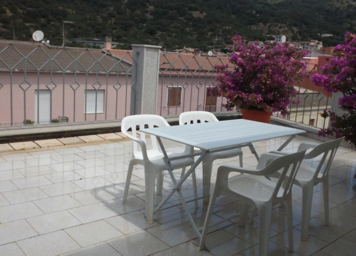 Appartamenti Teulada Di Laura 0*,  Italien